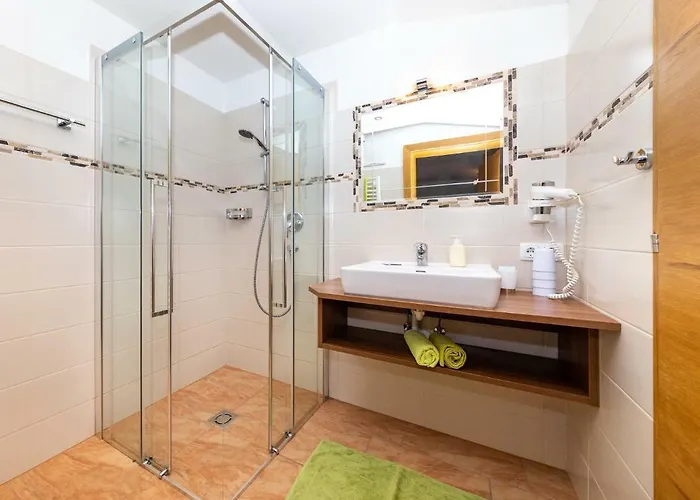 Summercard And Free Parking Included Apartament